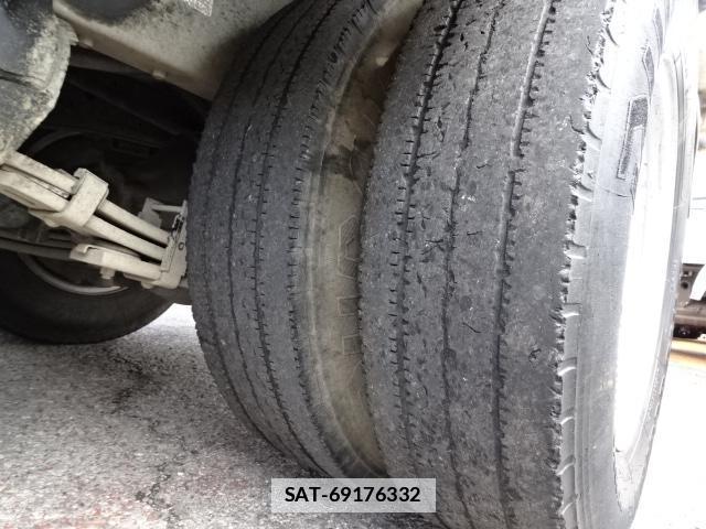 Hino DUTRO 2021-02 7796745-19