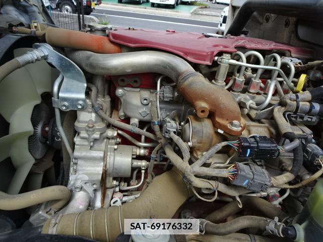 Hino DUTRO 2021-02 7796745-7