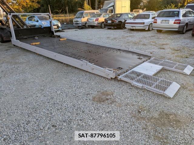 Hino DUTRO 2018-09 7797394-19