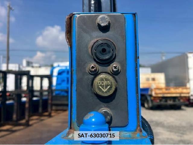 Hino DUTRO 2019 7797908-17