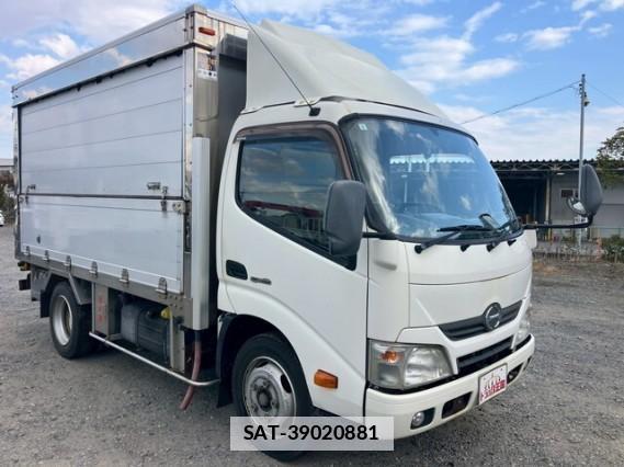 Hino DUTRO 2016 7797922-3