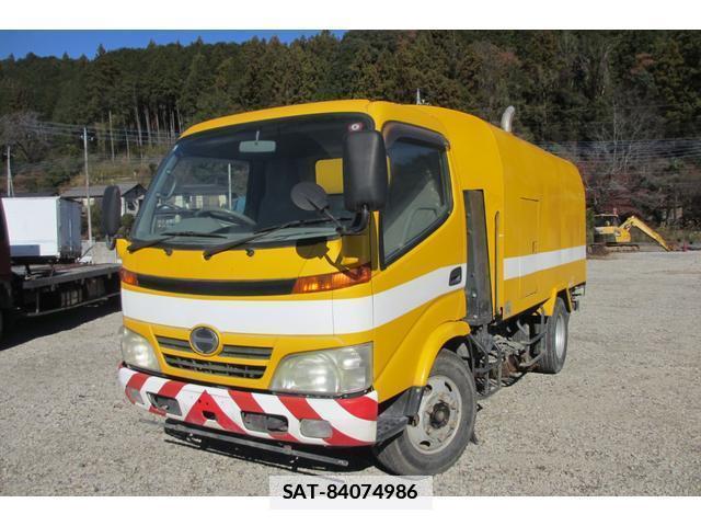 Hino DUTRO 2010-05 7798411-1