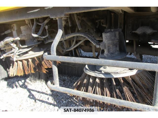 Hino DUTRO 2010-05 7798411-11