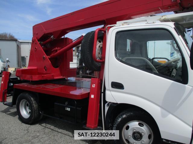 Hino DUTRO 2005-02 7799772-13