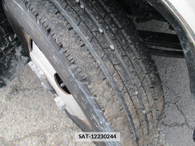 Hino DUTRO 2005-02 7799772-19