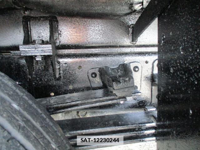 Hino DUTRO 2005-02 7799772-4