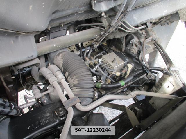 Hino DUTRO 2005-02 7799772-6