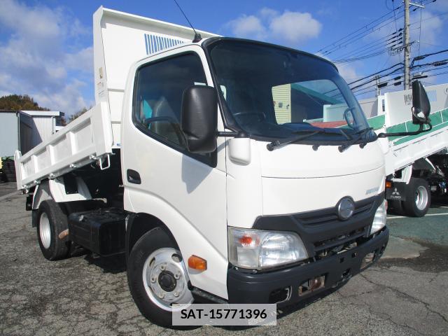 Hino DUTRO 2013-09 7799779-0