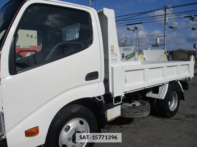 Hino DUTRO 2013-09 7799779-11