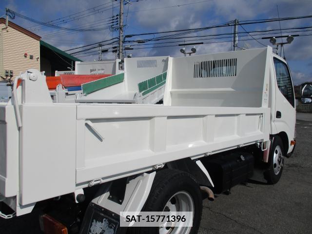 Hino DUTRO 2013-09 7799779-14