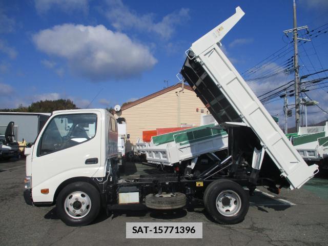 Hino DUTRO 2013-09 7799779-3