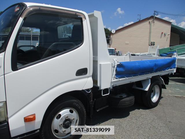 Hino DUTRO 2012-06 7799795-10