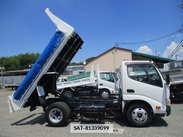 Hino DUTRO 2012-06 7799795-2