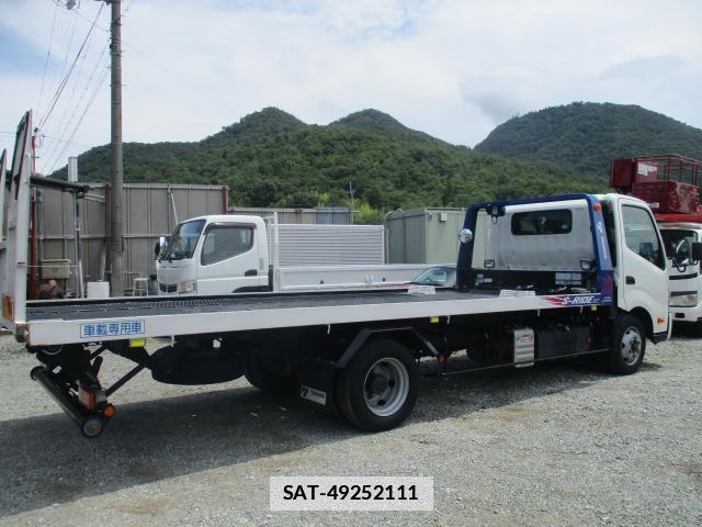 Hino DUTRO 2024-07 7799810-13