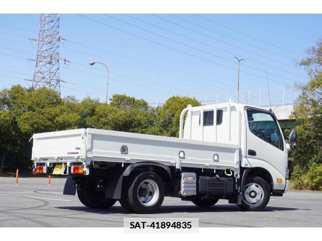 Hino DUTRO 2024-04 7800262-1