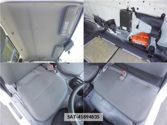 Hino DUTRO 2024-04 7800262-18