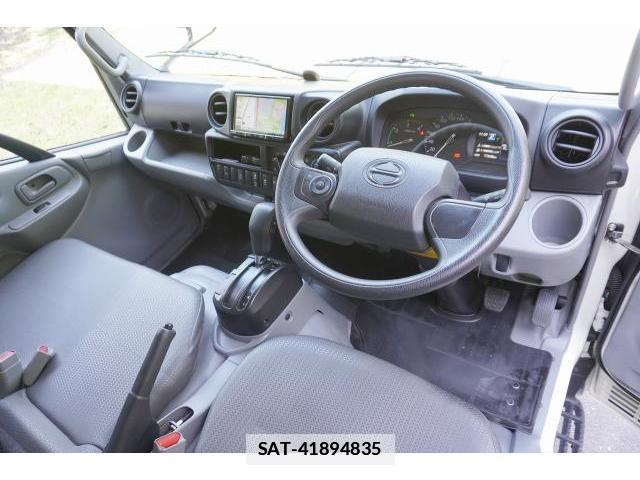 Hino DUTRO 2024-04 7800262-2