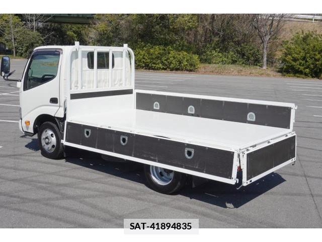 Hino DUTRO 2024-04 7800262-8
