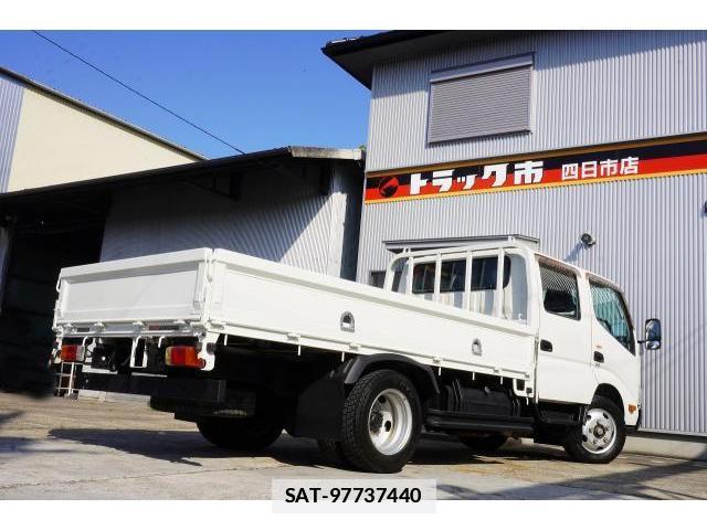 Hino DUTRO 2015 7800265-1