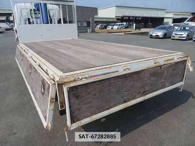 Hino DUTRO 2012-10 7800294-10