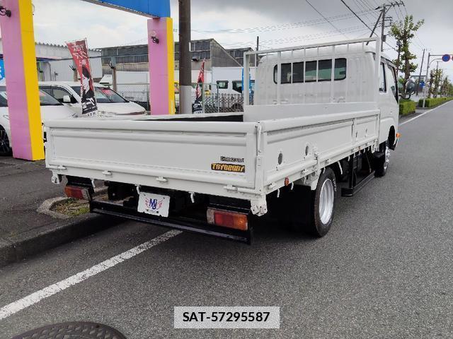 Hino DUTRO 2011-01 7801618-10