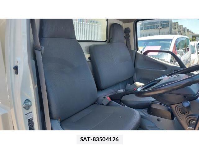 Hino DUTRO 2019-03 7801629-2