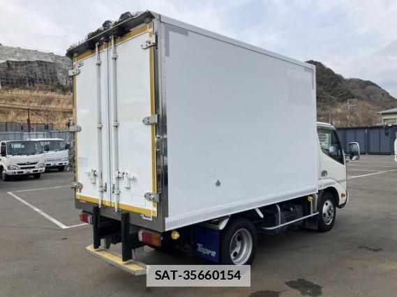 Hino DUTRO 2019 7802417-1