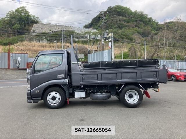 Hino DUTRO 2019 7802422-11