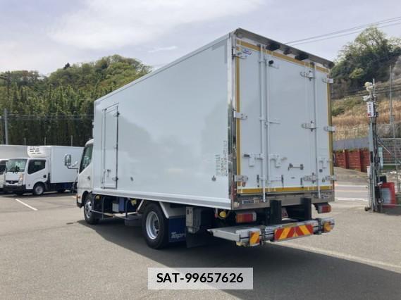 Hino DUTRO 2019 7802430-10