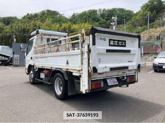 Hino DUTRO 2017 7802434-10