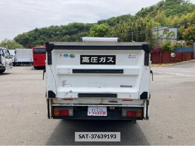 Hino DUTRO 2017 7802434-16