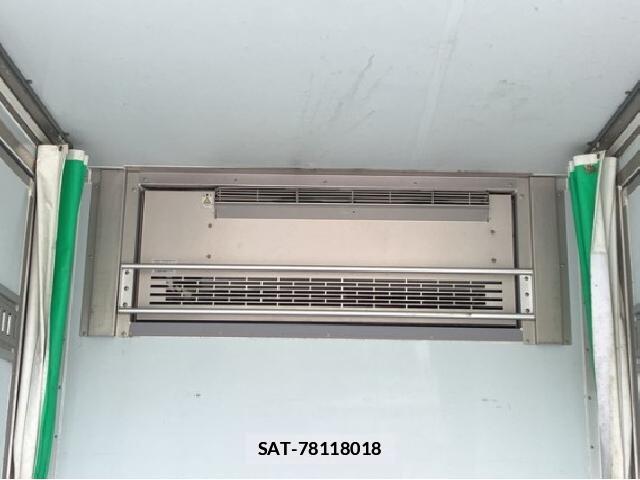 Hino DUTRO 2021 7802448-18