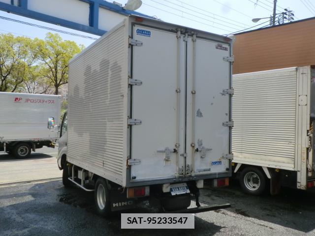 Hino DUTRO 2005-05 7802526-1