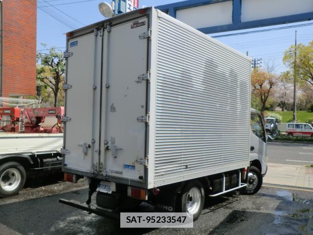 Hino DUTRO 2005-05 7802526-15