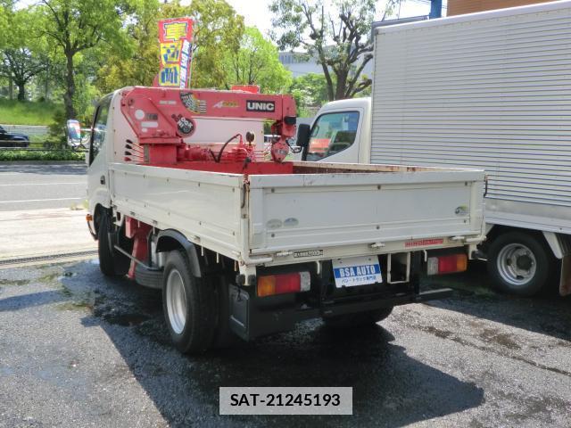 Hino DUTRO 2010-12 7802527-1