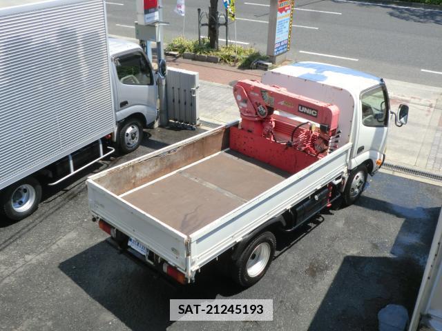 Hino DUTRO 2010-12 7802527-11