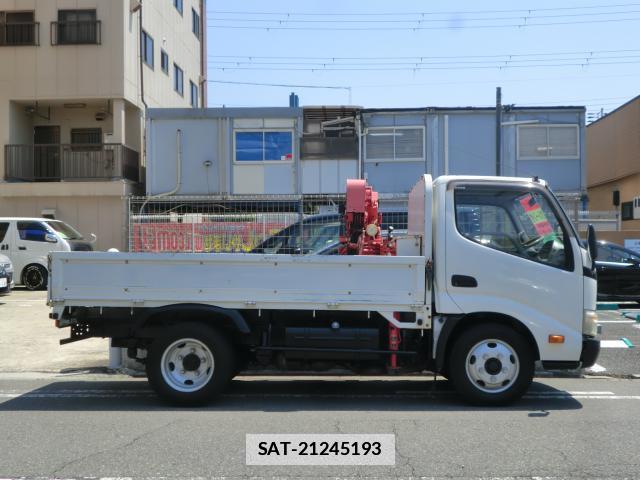 Hino DUTRO 2010-12 7802527-3