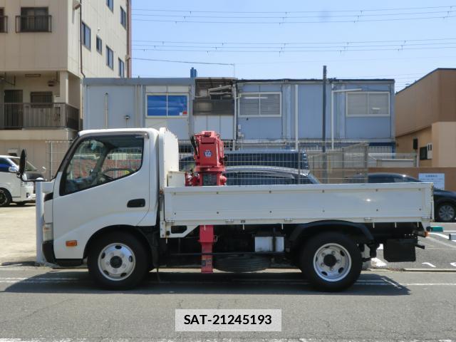 Hino DUTRO 2010-12 7802527-4