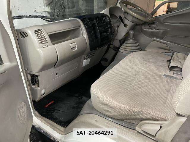 Hino DUTRO 2004-09 7804040-11