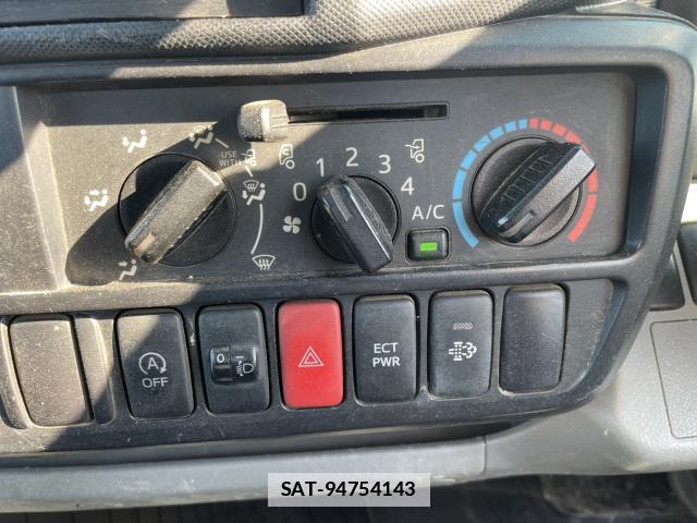 Hino DUTRO 2013-12 7804053-10