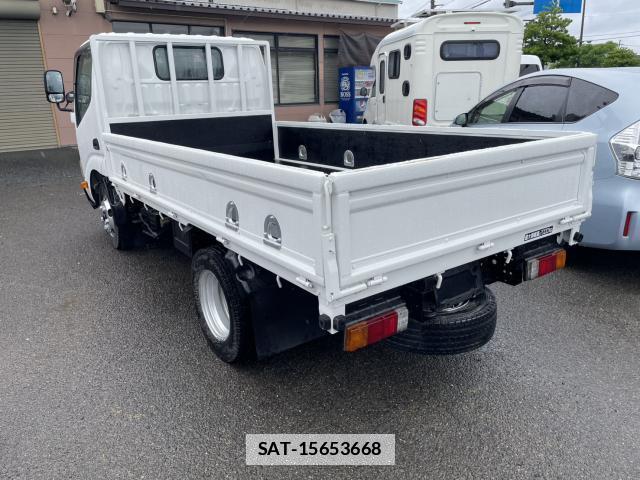 Hino DUTRO 2011-12 7804058-1