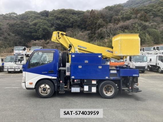 Hino DUTRO 2013 7805334-11