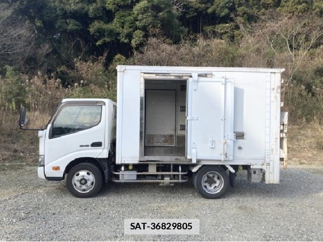 Hino DUTRO 2018 7805344-12