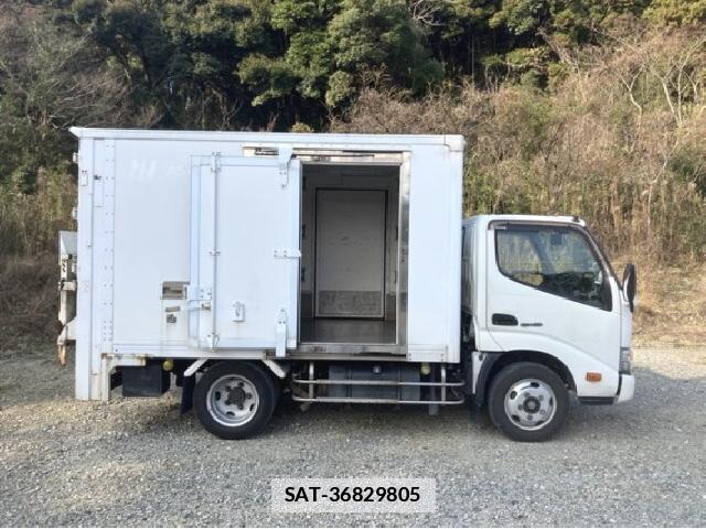 Hino DUTRO 2018 7805344-14