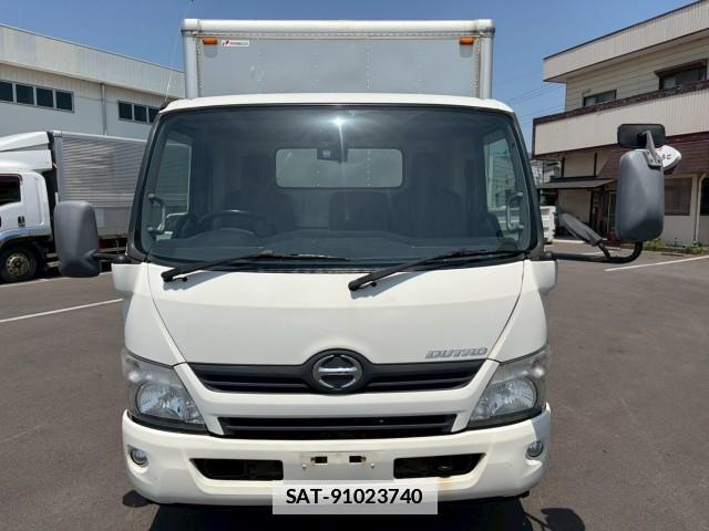 Hino DUTRO 2013-02 7805652-1