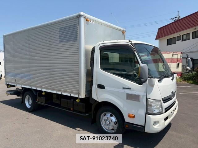 Hino DUTRO 2013-02 7805652-2
