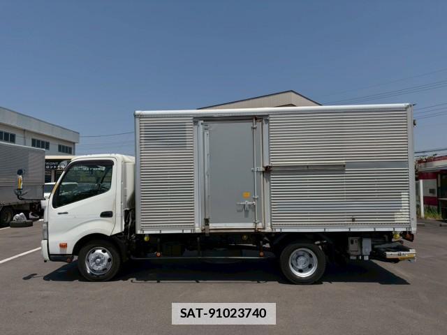 Hino DUTRO 2013-02 7805652-3