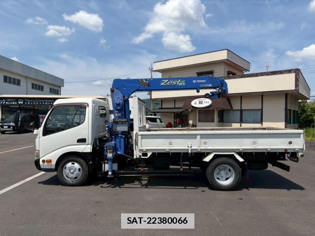 Hino DUTRO 2012-10 7805653-5