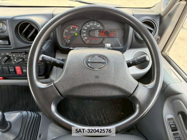 Hino DUTRO 2012-02 7805660-16