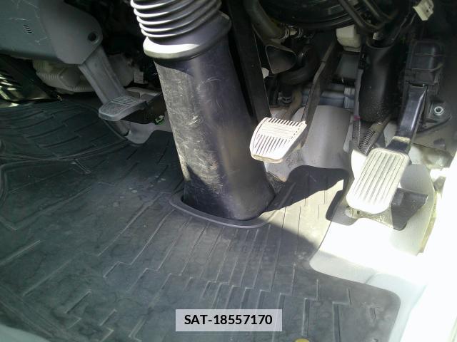 Hino DUTRO 2015-01 7806720-11